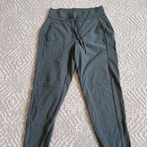 Athleta Teal Trekkie Jogger